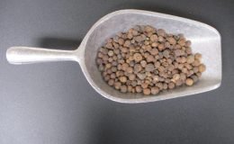 1748 - Whole Allspice