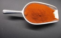 1752 -"HOT" HUNGARIAN PAPRIKA