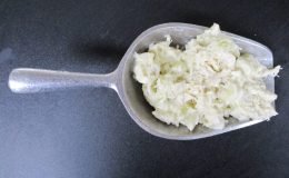 2905 - CHICKEN SALAD --- THIS ITEM DOES NOT SHIP -- STORE PICKUP ONLY