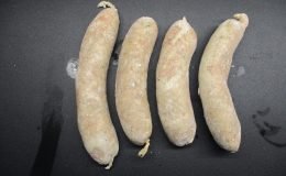 1827 - BRATWURST LINKS --- THIS ITEM DOES NOT SHIP -- STORE PICKUP ONLY