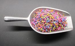 3747 - VARIEGATED EGGS DECORETTES (PER OZ.)