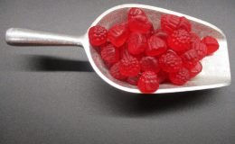 618 - GUMMI RED RASPBERRIES